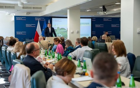 Schowek_08-28-2026_01
