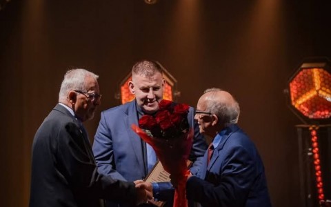 Schowek_11-22-2025_02